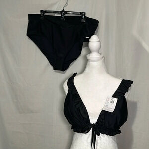 NWT women's black Old Navy bikini - top size xl, bottoms size xxl - SPF 40